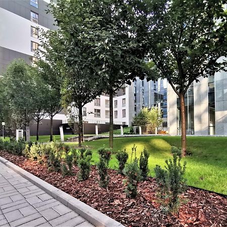 Come&Stay Apartments Wola Warschau Buitenkant foto