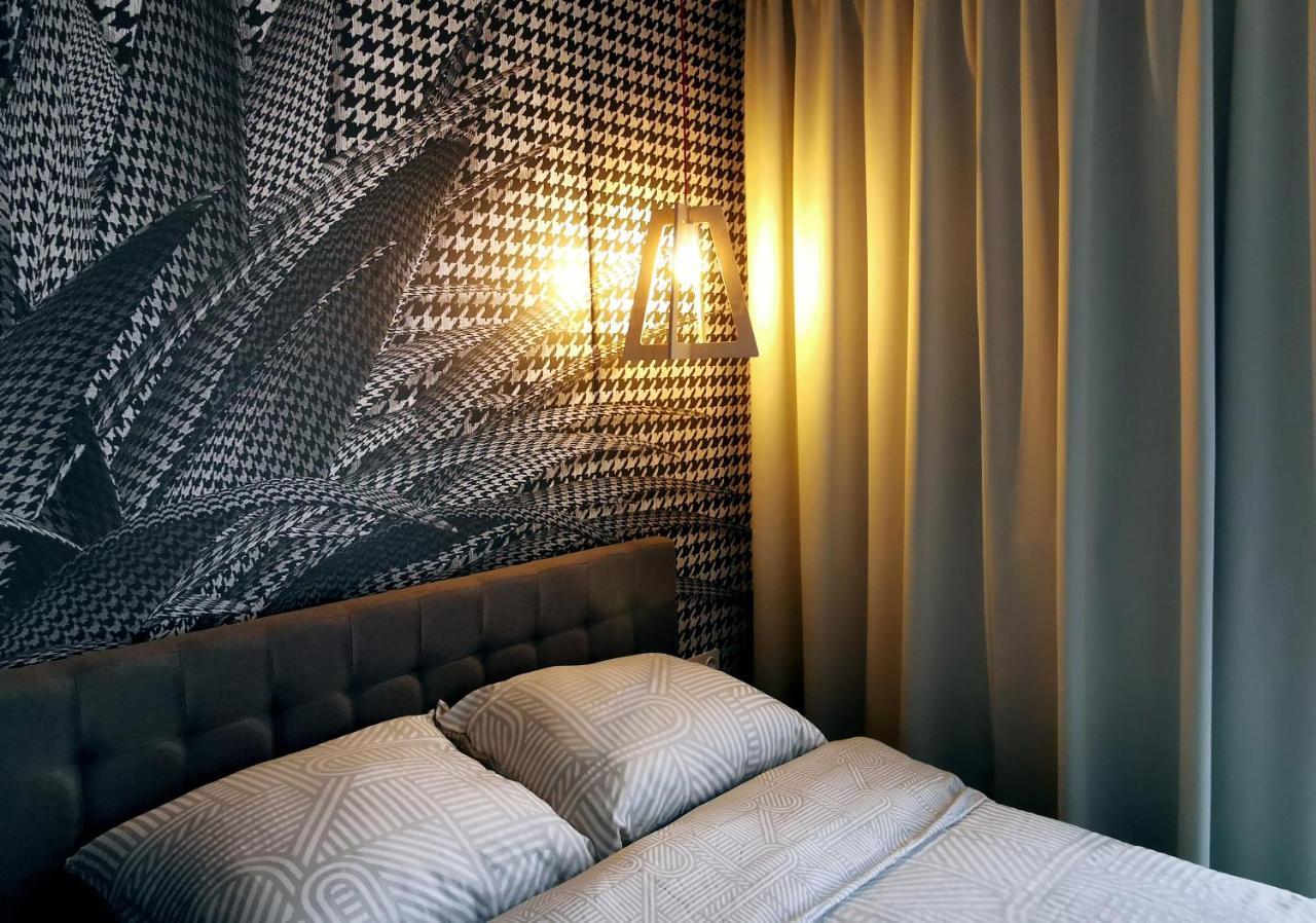 Come&Stay Apartments Wola Warschau Buitenkant foto